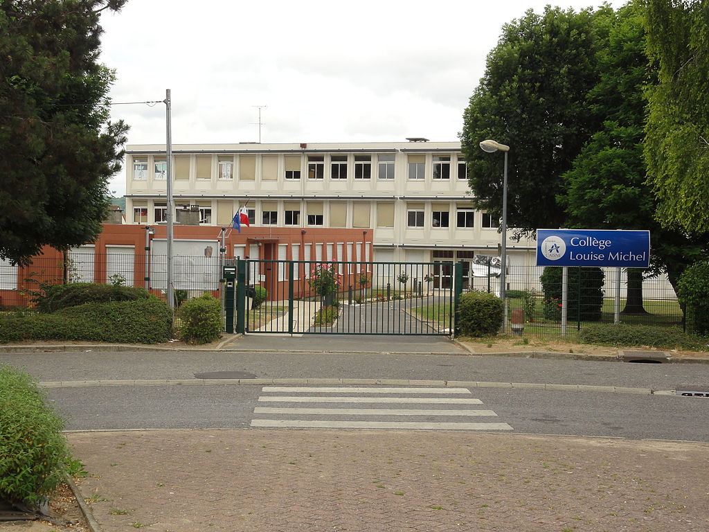 Villeneuve-Saint-Germain_(Aisne)_collège_Louise_Michel